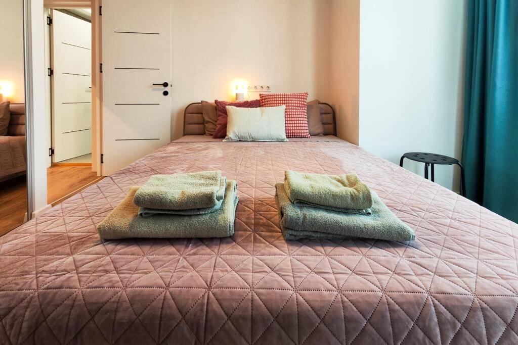 Opal Beachfront Apartment 바르나 외부 사진