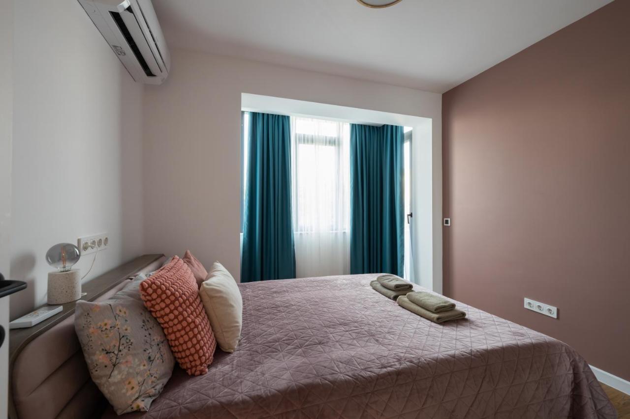 Opal Beachfront Apartment 바르나 외부 사진